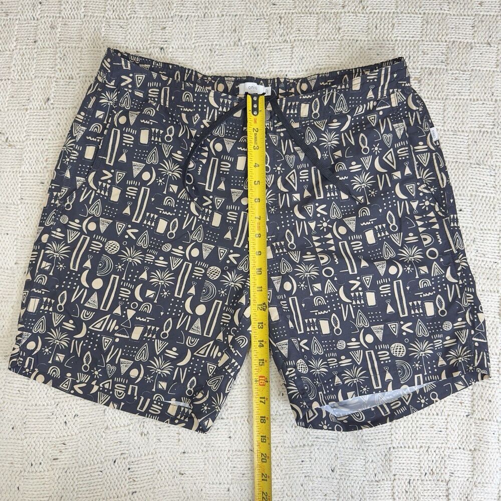 Onia Calder Swim Trunks Mens XL Blue Geometric Print Lined Beach Shorts - Picture 10 of 11